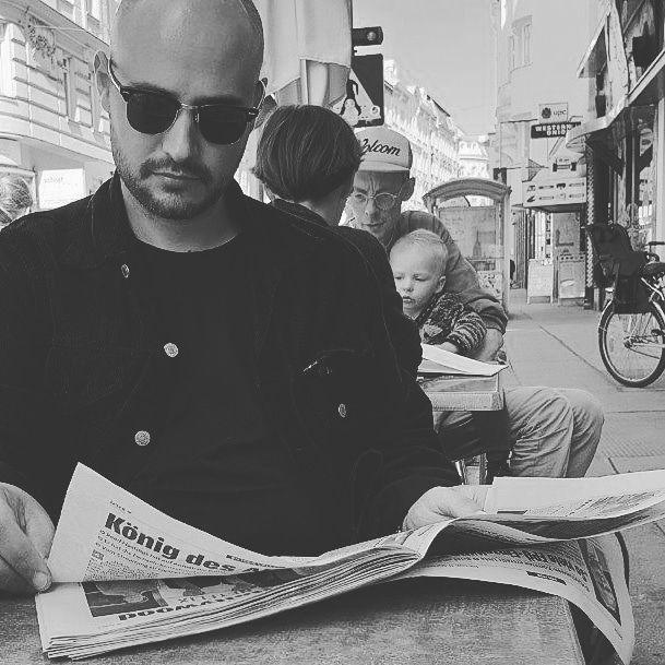 zeitung statt zigarette.jpg
