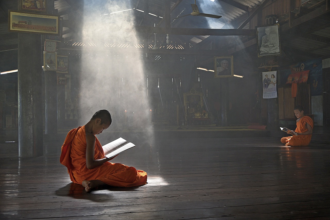 pray-5183171_1280.jpg