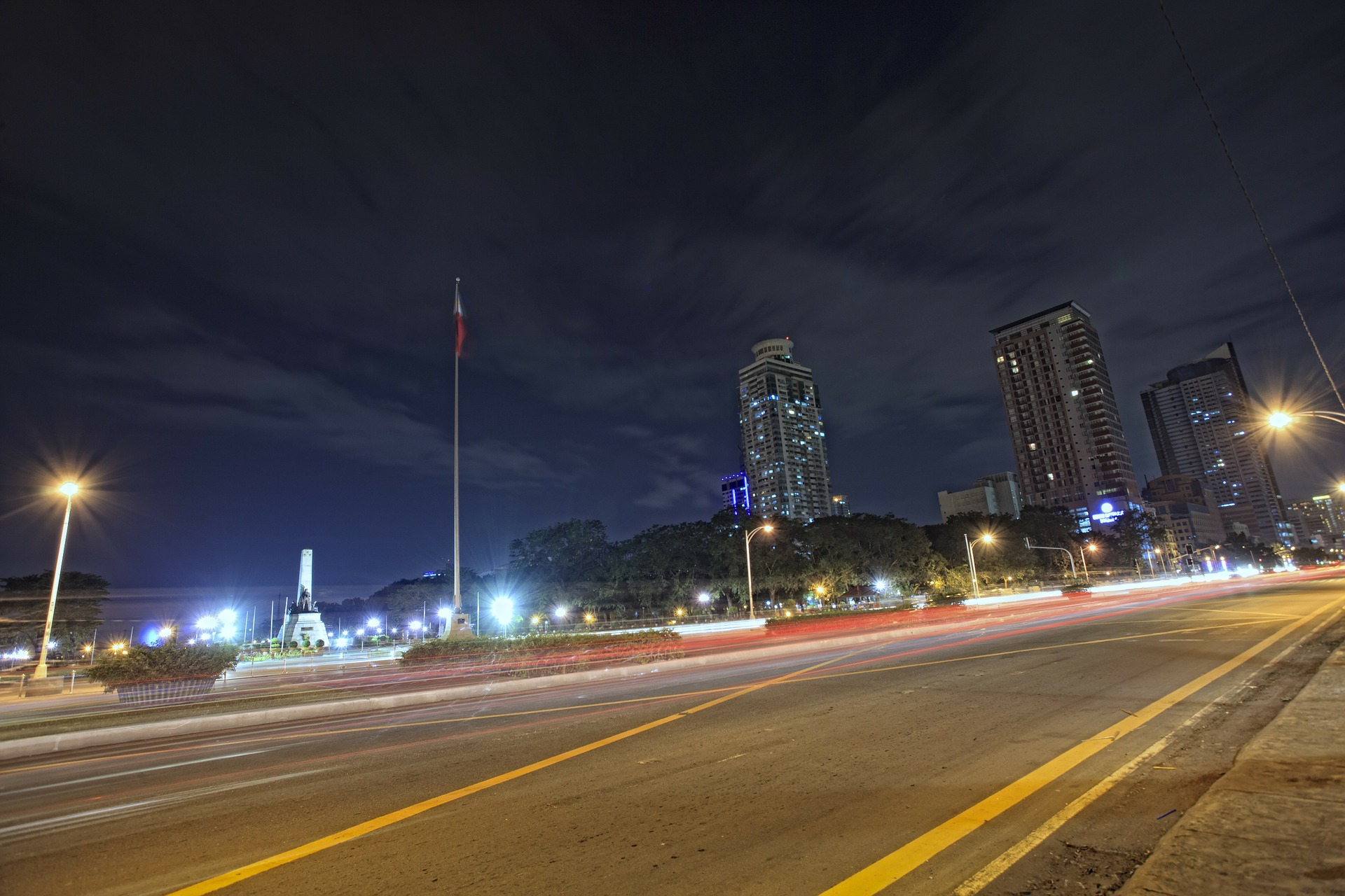 night-79391_1920.jpg
