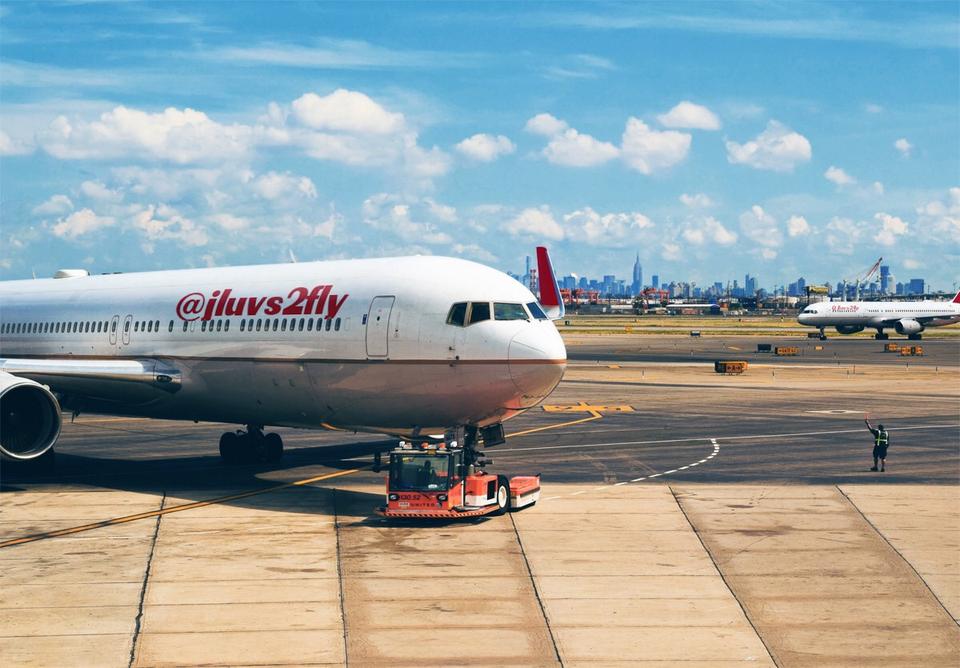 airplane sig.jpg