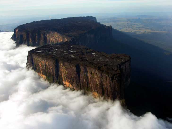 438455-R3L8T8D-650-roraima.jpg