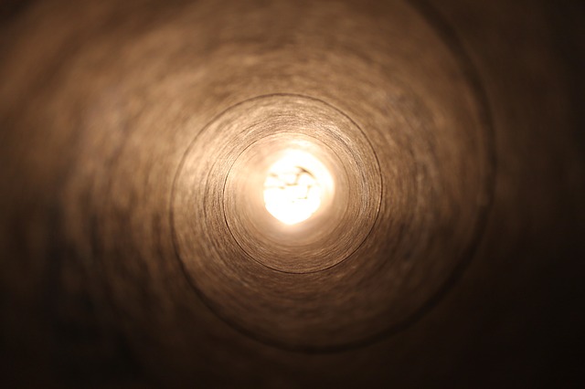 tunnel-336693_640.jpg