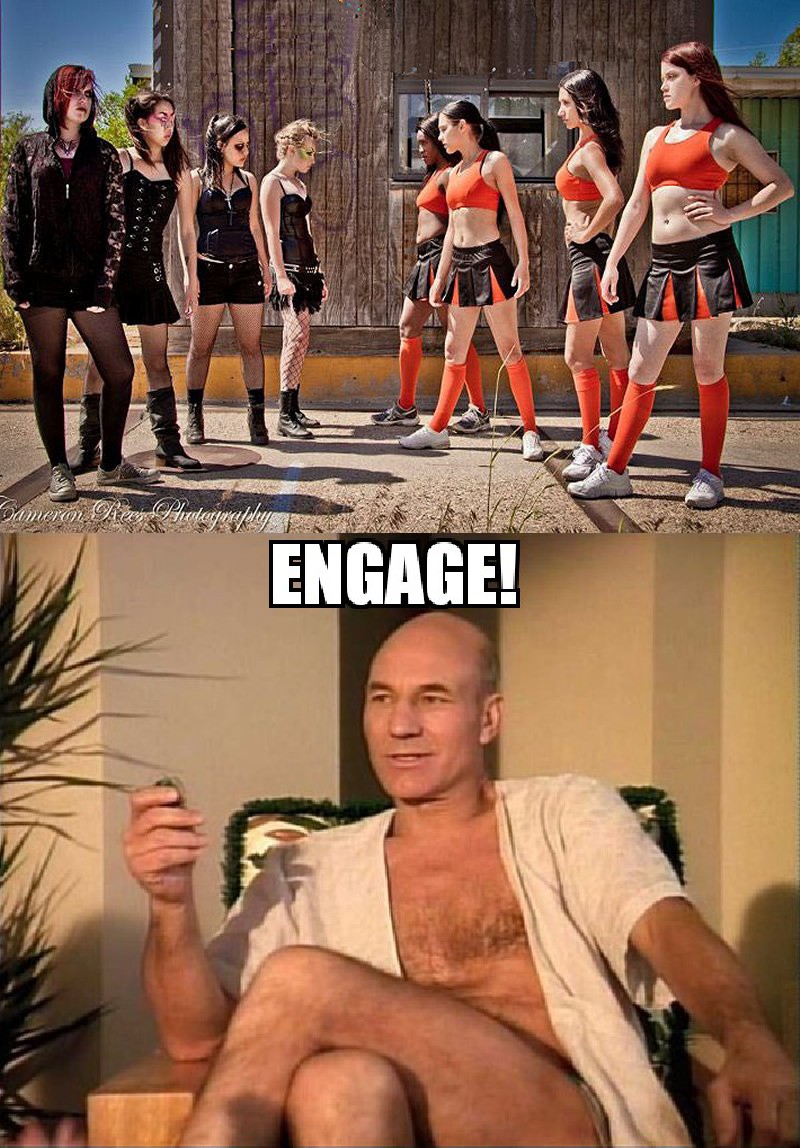 nflpre2_fighting_madly.jpg