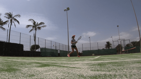 tennisgif.gif