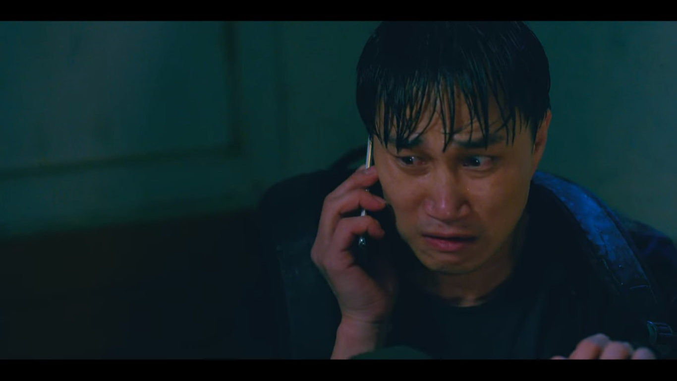 VideoScreenshot--VincenzoE3Episode3-77’54”.jpg