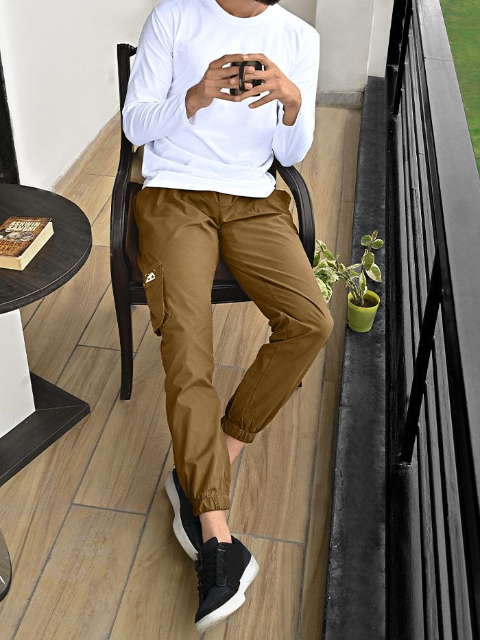 joggers 3.jpg