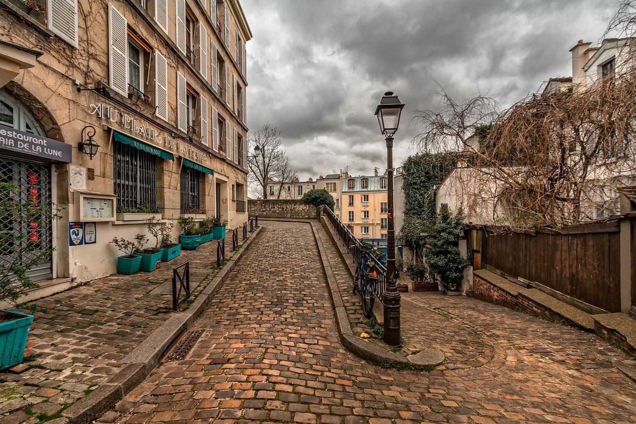 paris-g8b2c6261e_1280.jpg