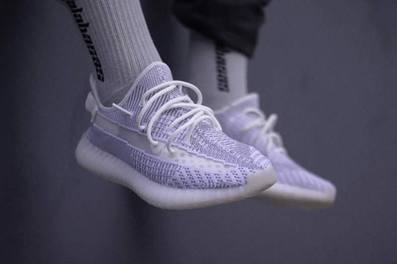 Adidas Yeezy Boost 350 V2 Static Release Date Dec 2018 EF2905