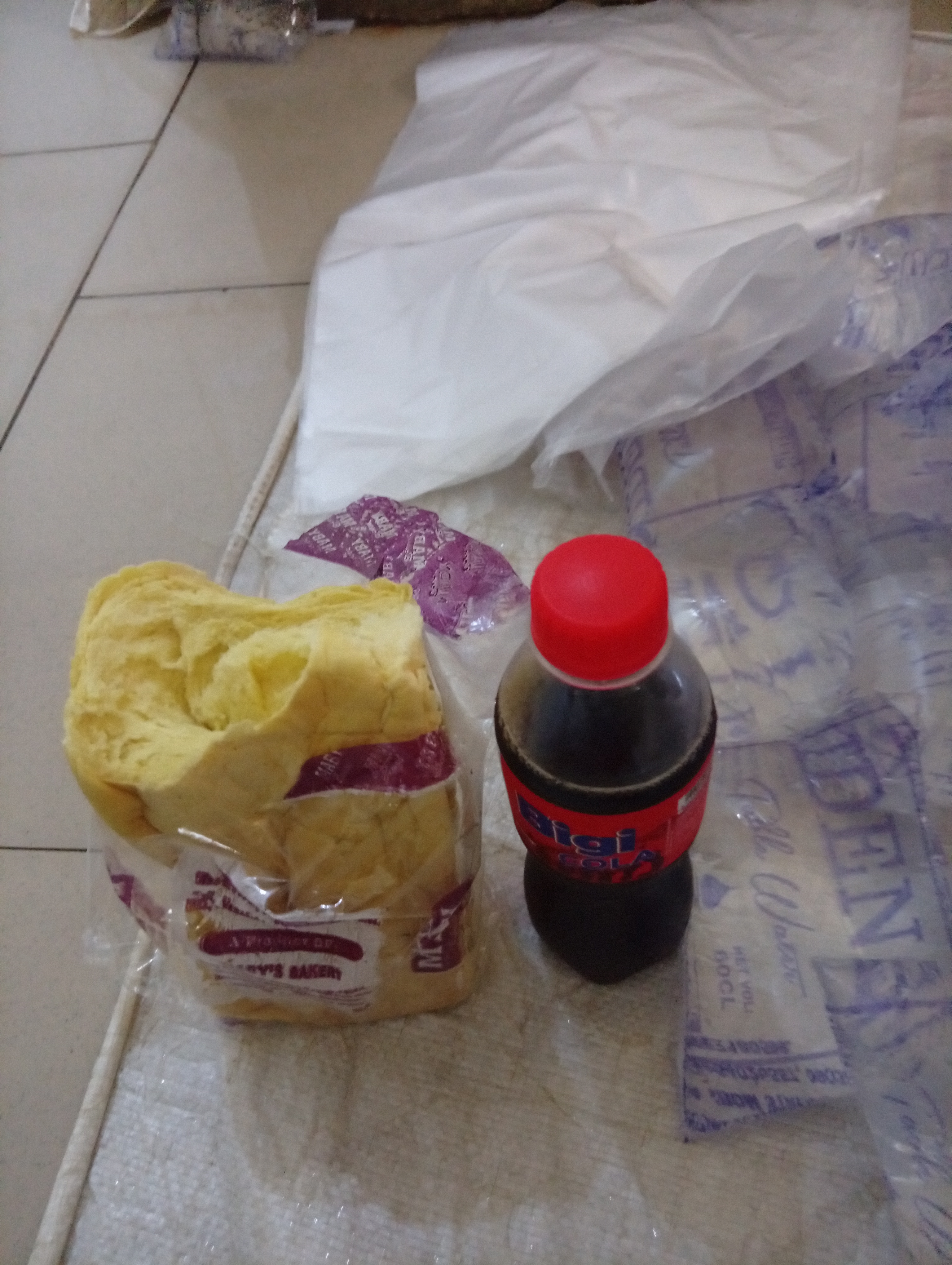 Lunch break: The perfect fuel to get through the final stretch of the day.