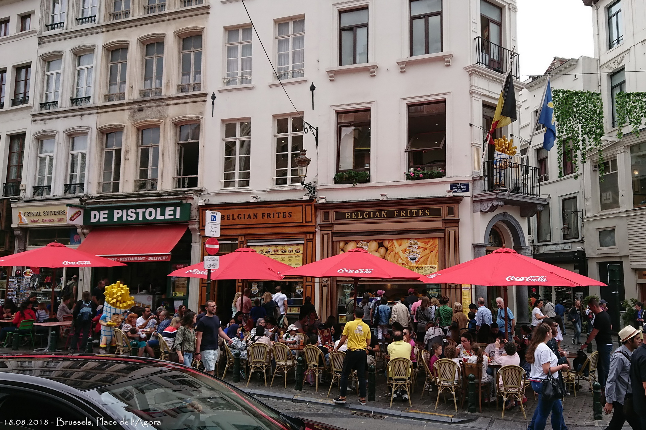 18.08 - 28 - Brussels, Place de l'Agora.jpg