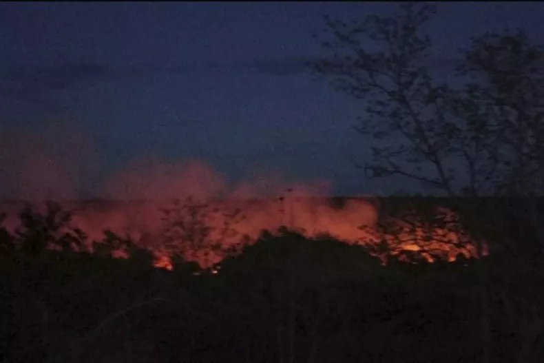 burning-houses-kinma-village-myanmar.webp