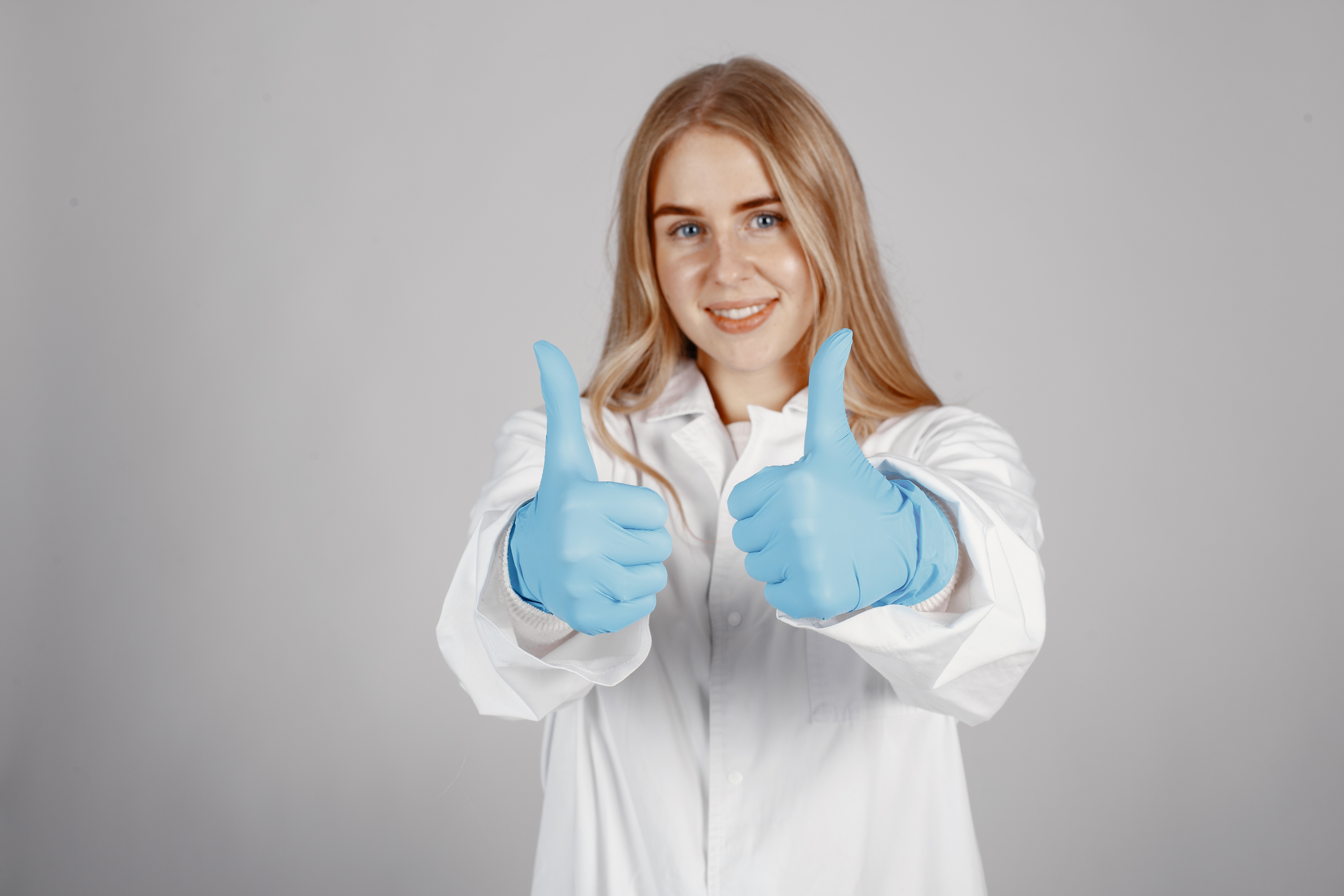 doctor-isolated-white-background (1).jpg