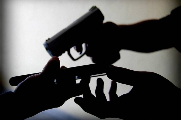 inseguridad-pistola-arma-1.jpg
