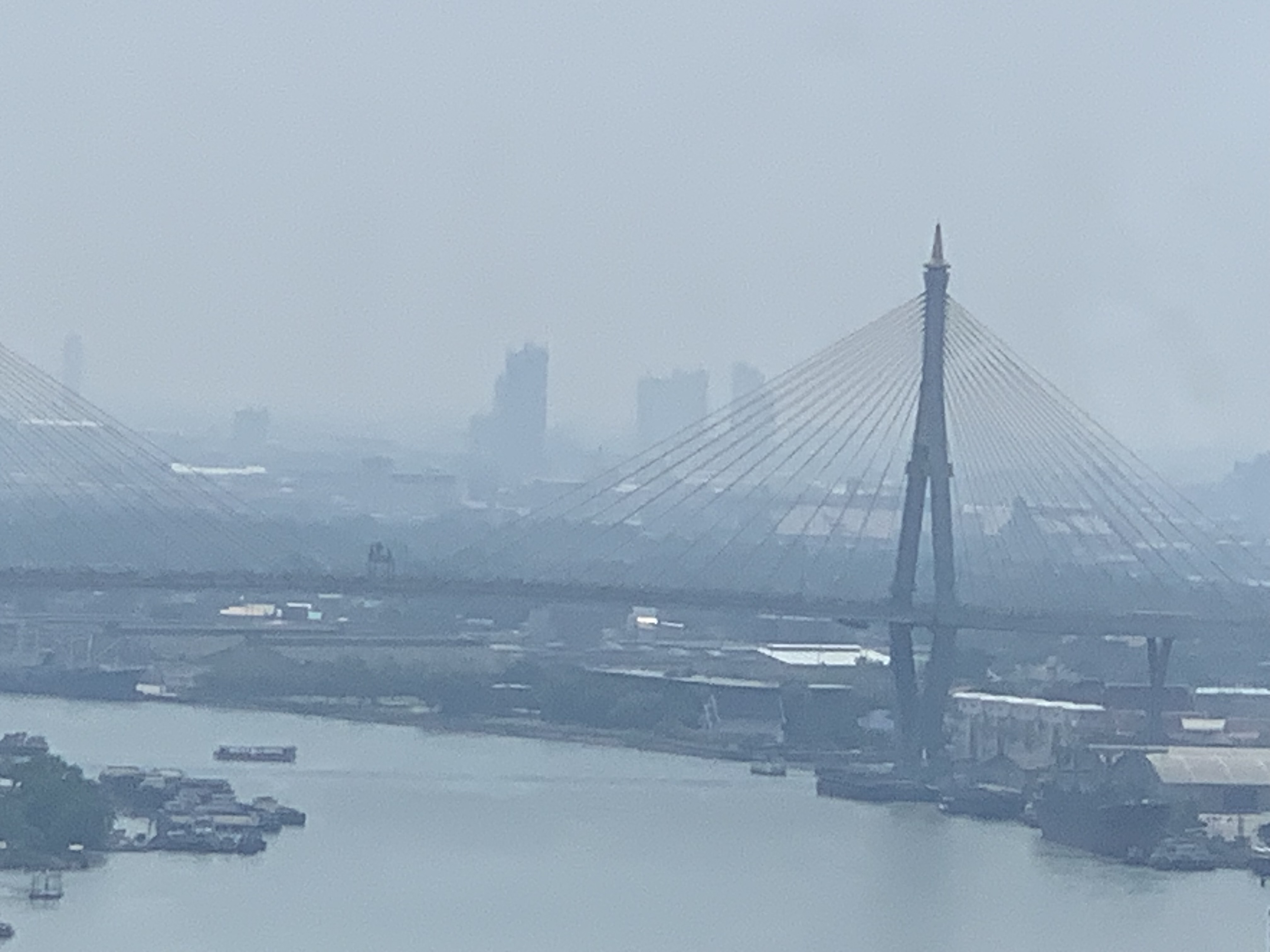 my brother’s condominium30.jpg