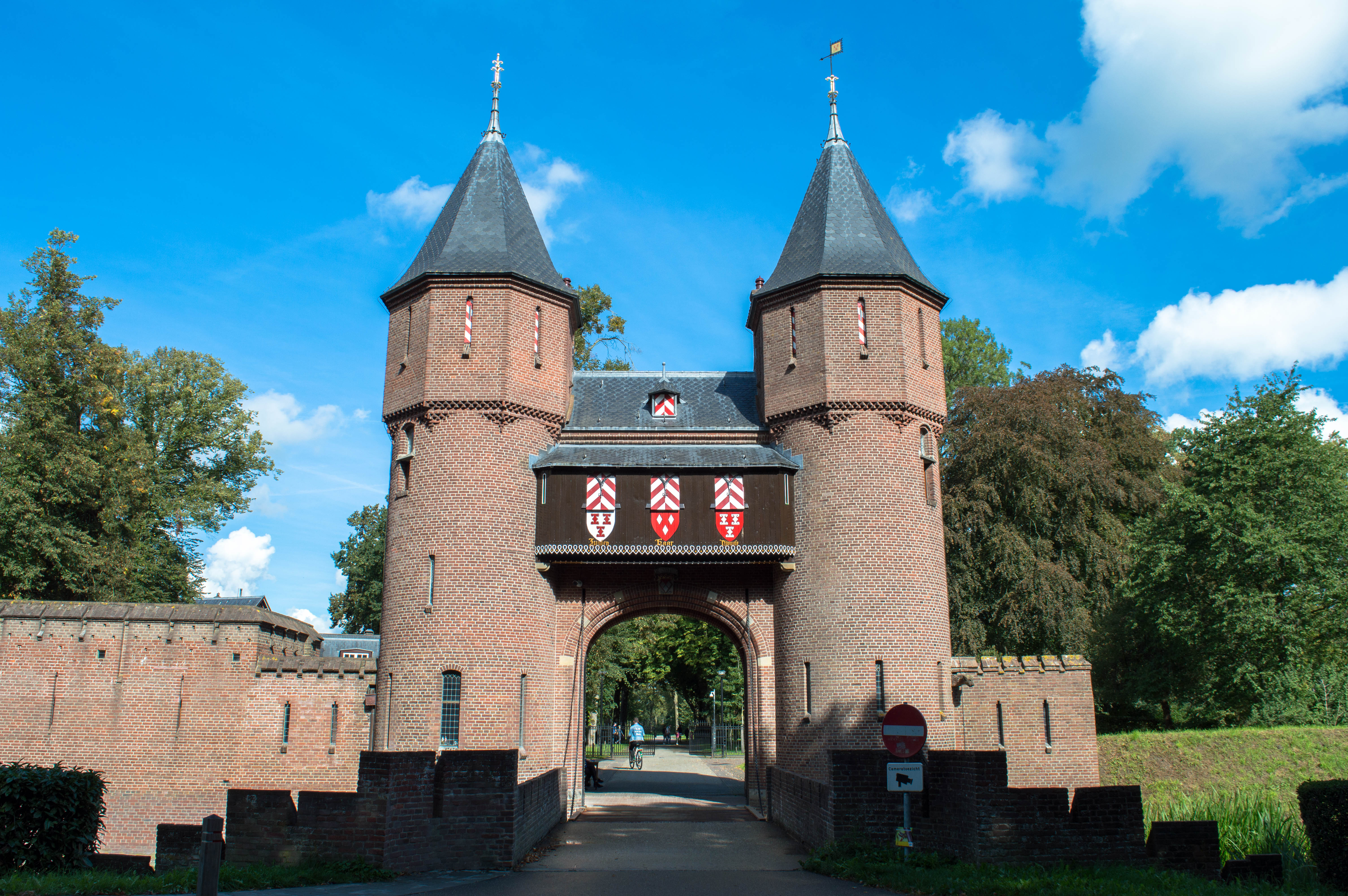 De Haar fairytale castle in Holland Plantful journey