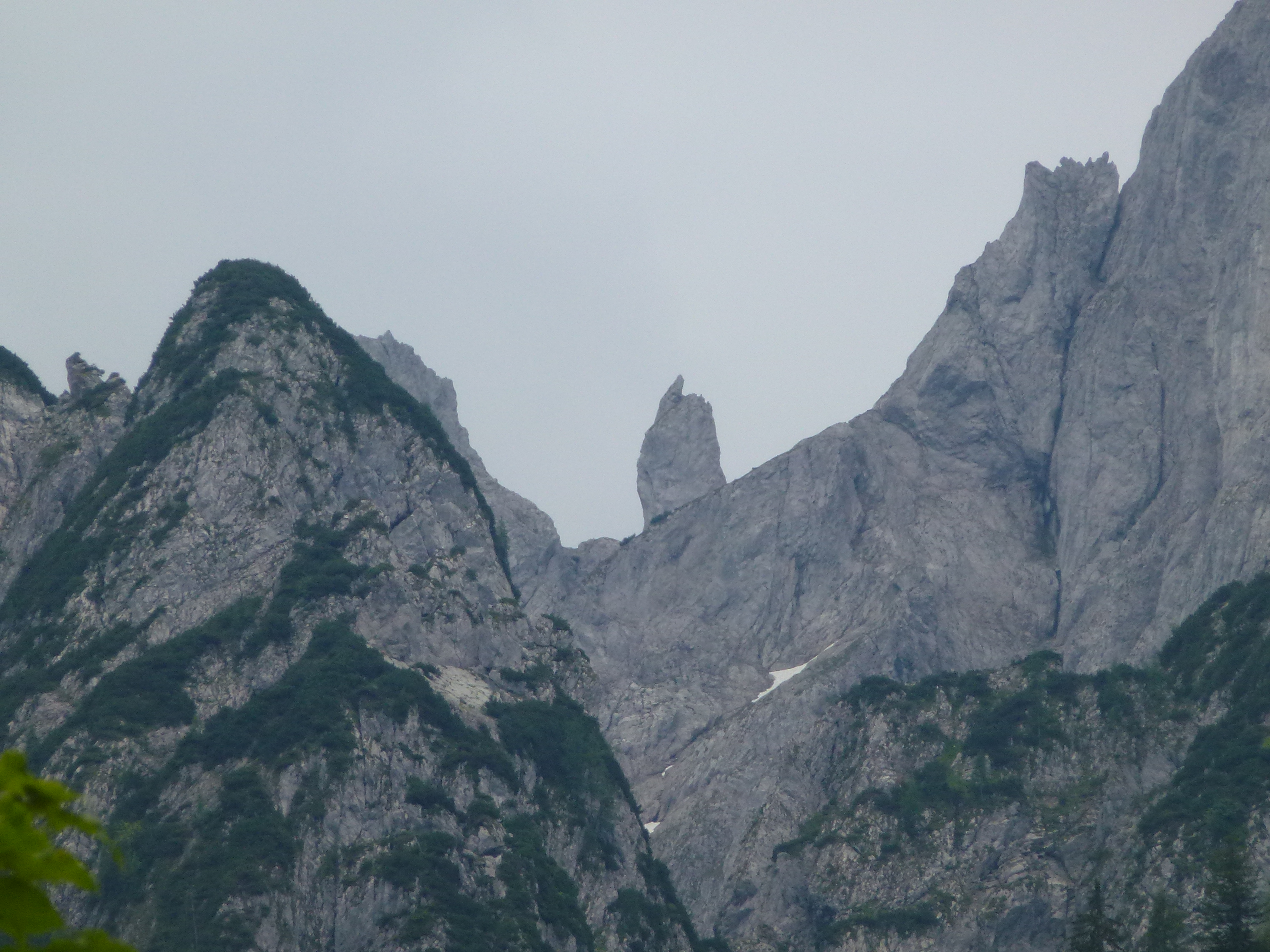 Land-Mountain-Peak-Distance-Publicdomain (55).JPG
