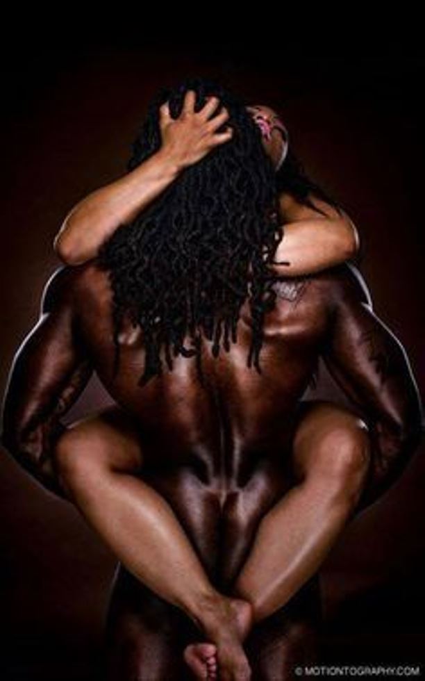 Long hair screaming erotic ebony