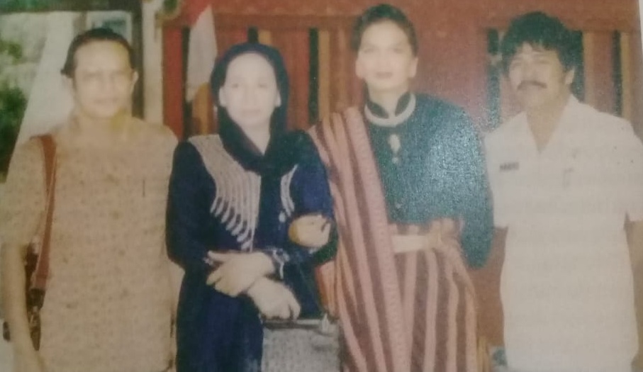 harun dan critine hakim.jpg