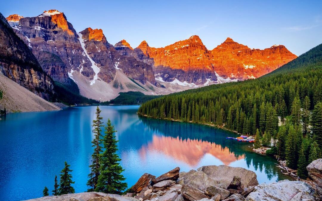 Moraine-Lake-Alberta-No-Cars-1080x675.jpg