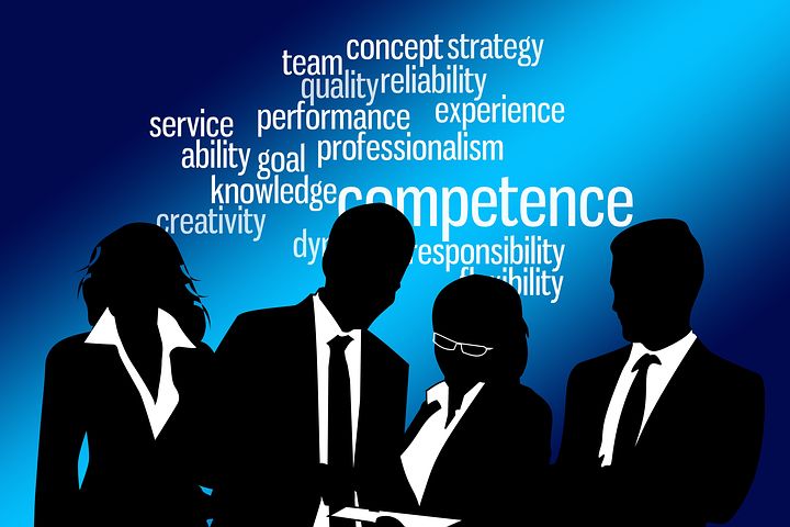 businessmen-1513737__480.jpg