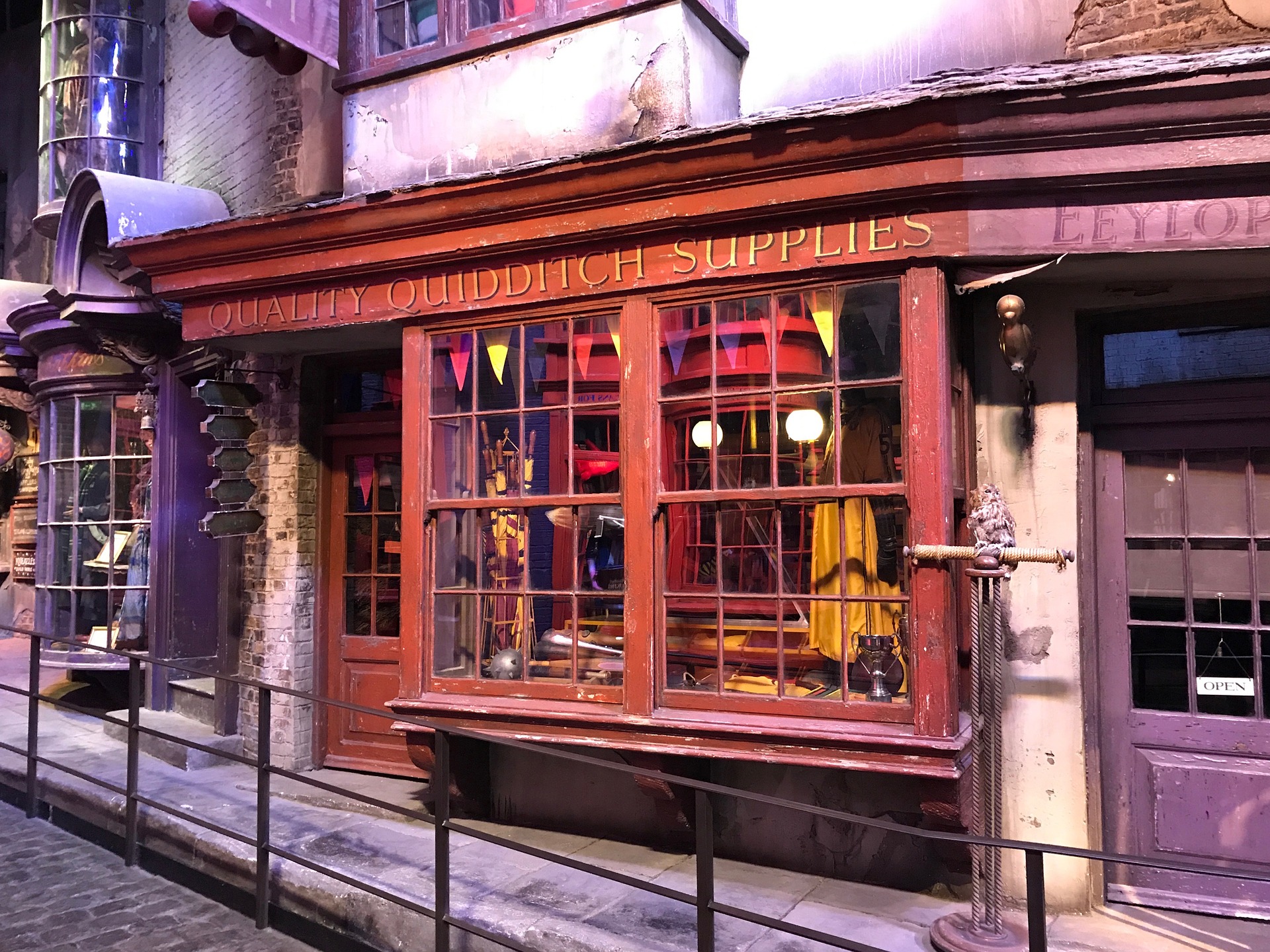 harry-potter-2173841_1920.jpg