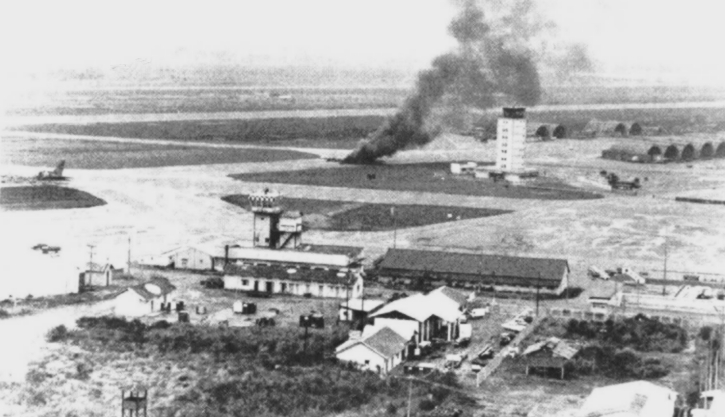 Official U.S. Marine Corps photograph A150966 in U.S. Marines in Vietnam. The War that Would not End 1973-1975.JPG