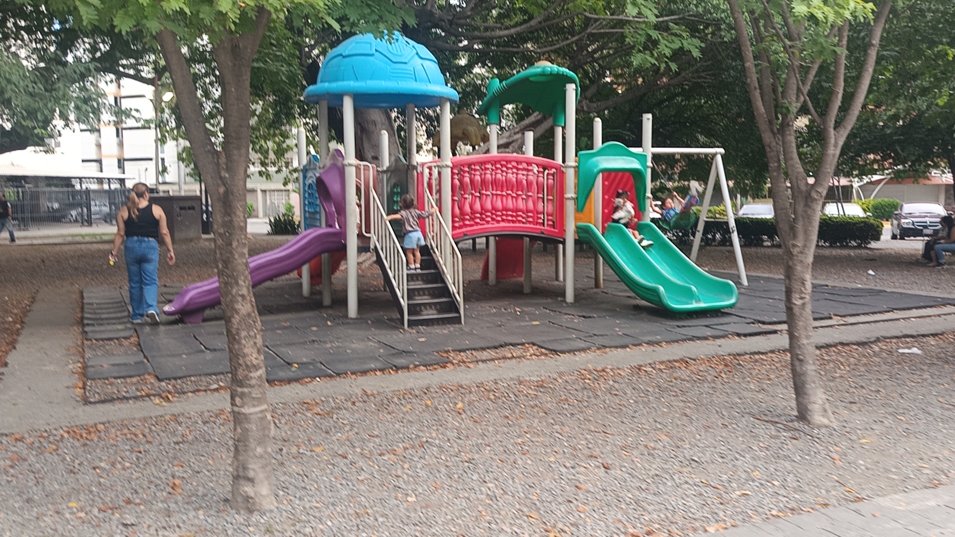 1001554143.jpg
