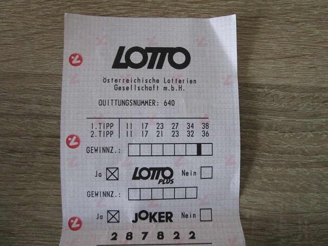 lottoaut.JPG