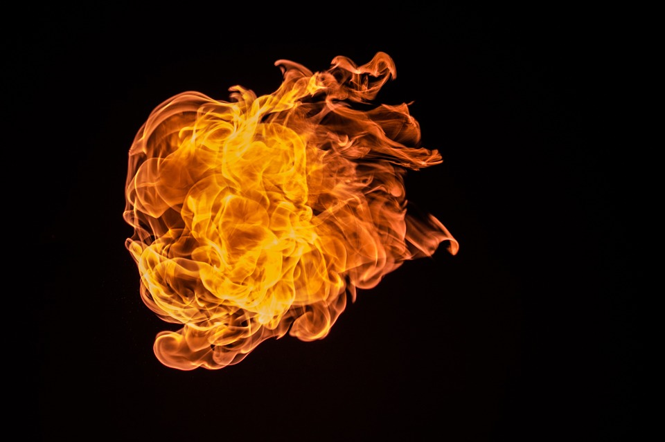 flame-726268_960_720.jpg