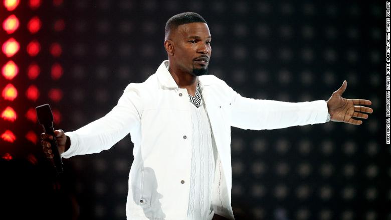 180624174924-jamie-foxx---bet-awards-exlarge-169.jpg