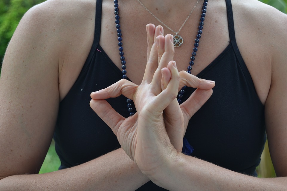 yoga-3520275_960_720.jpg