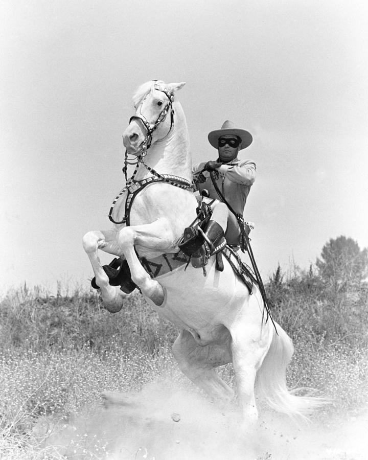 2-clayton-moore-in-the-lone-ranger-silver-screen.jpg