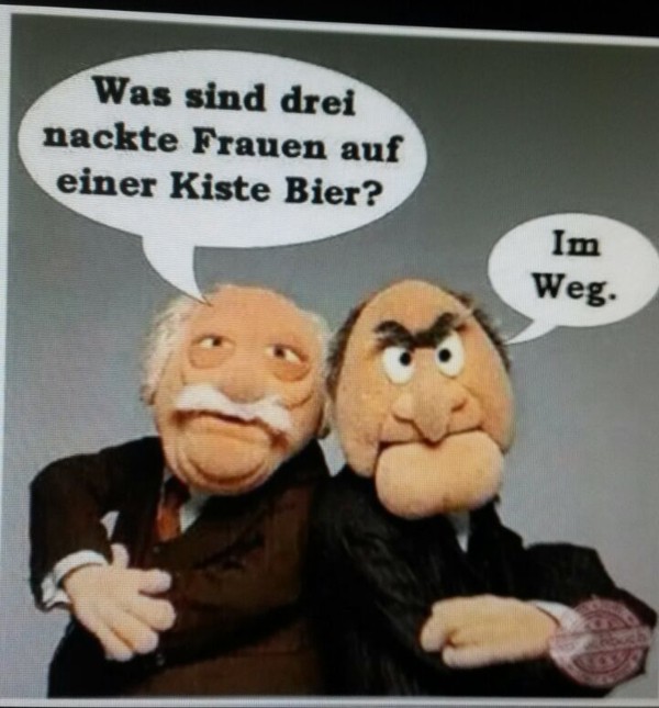 nackteFrauen+bier.jpg