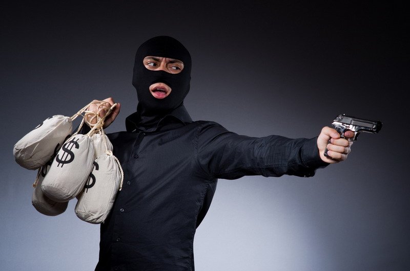 polisi-buru-perampok-berpistol-yang-gasak-2-kilogram-emas-di-bengkalis-l87SIB9gvl.jpg