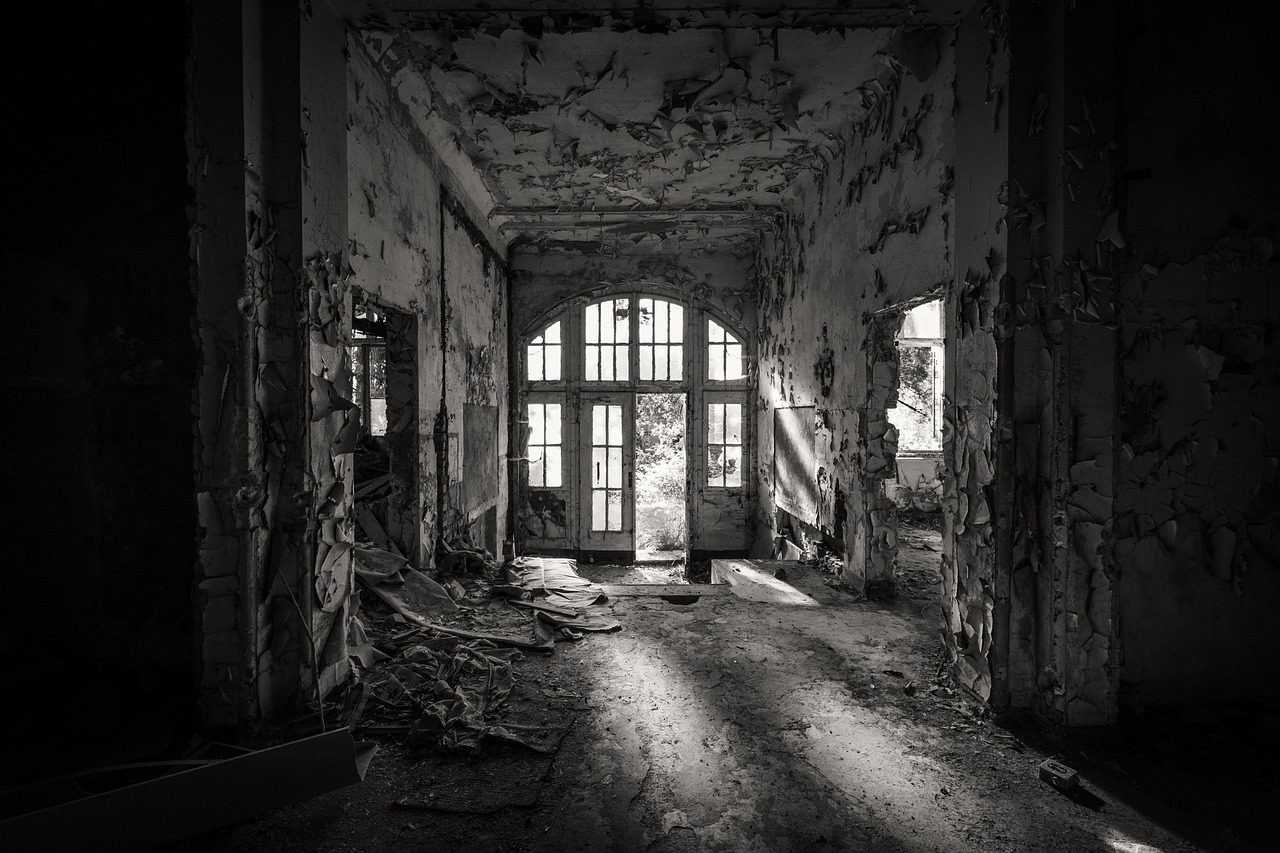 abandoned-3311725_1280.jpg