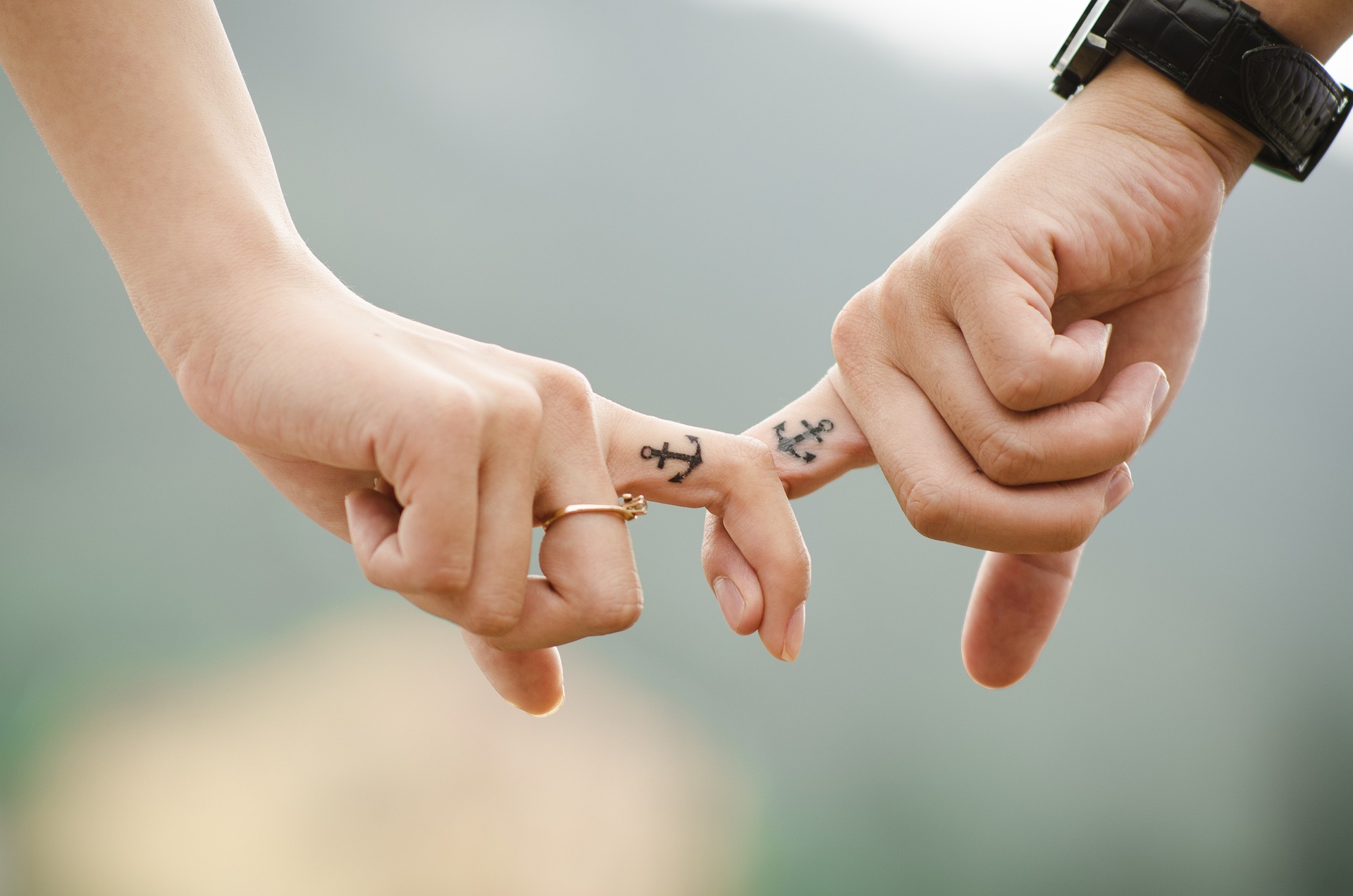 couple-437968_1920.jpg