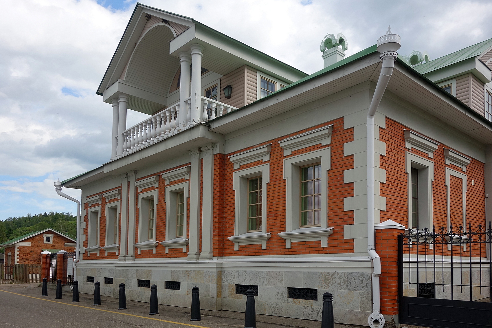 Architectural Photography - Week 10. Дом с мезонином - House with mezzanine  — Steemit