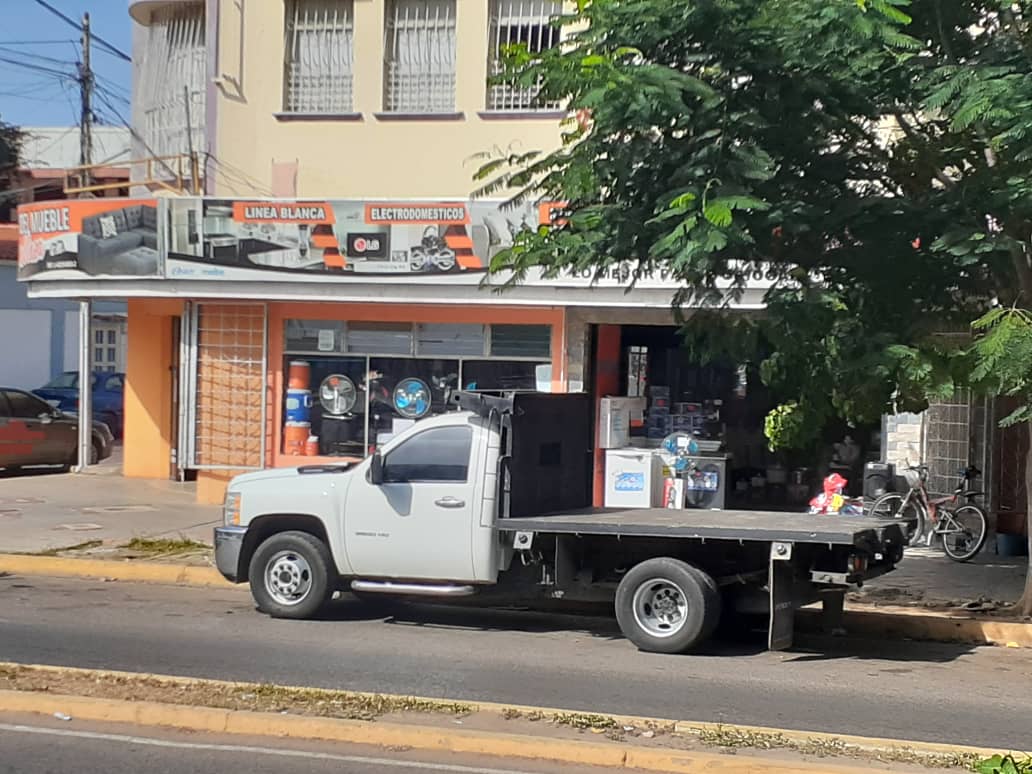 df5ff208-4a08-4034-9860-26e230878459.jpg