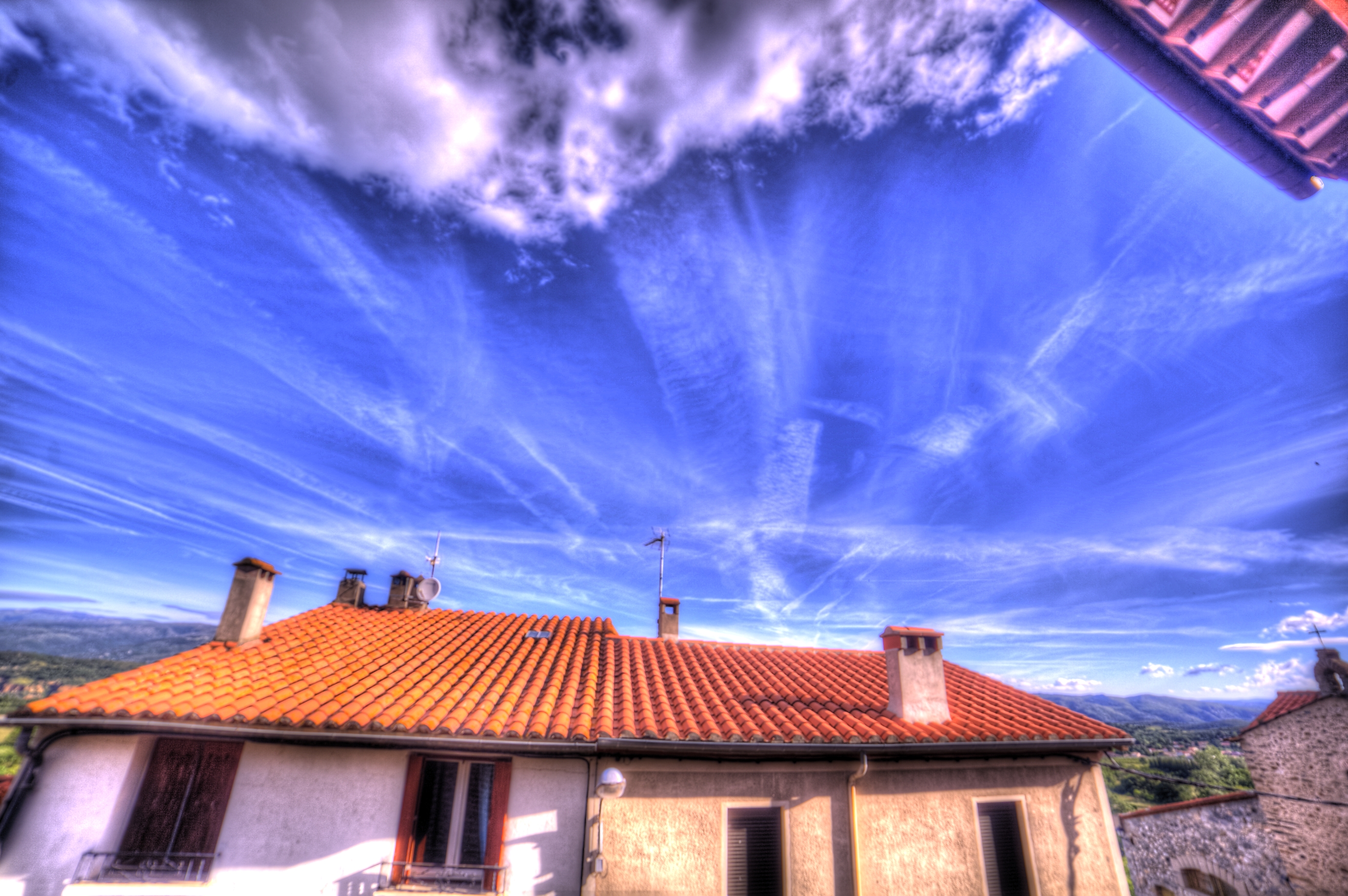 IMG_9276_7_8_tonemapped.jpg