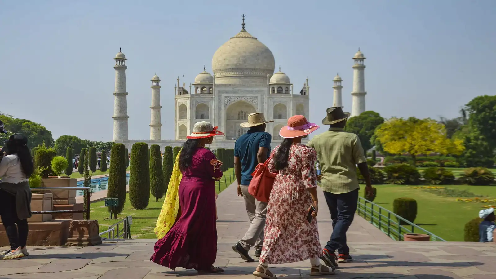 How the Right Travel Agency in India Creates Authentic Experiences.webp