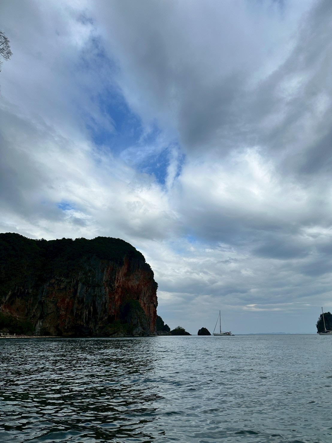 Railay Beach11.jpg