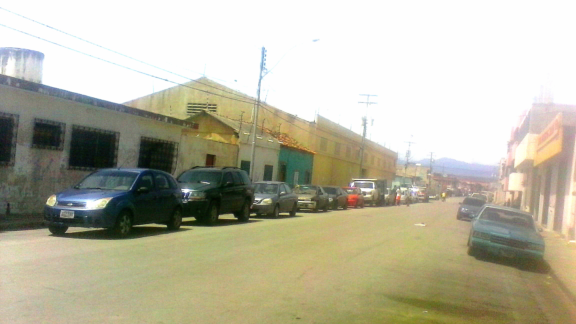 Cola Bomba Av Perimetral con Calle Puerto Rico 1.JPG