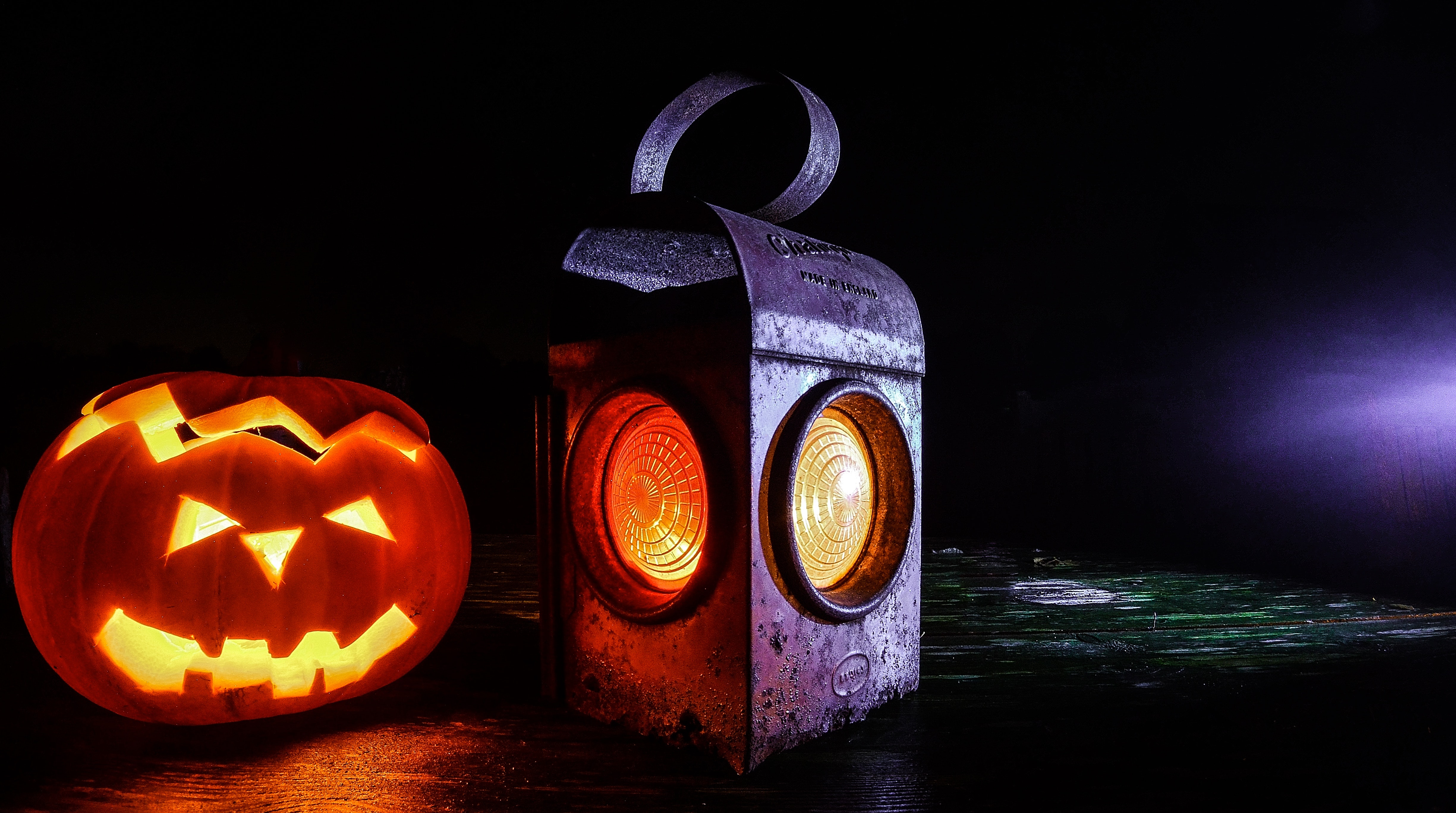 halloween-jack-o-lantern-lamp-3738.jpg