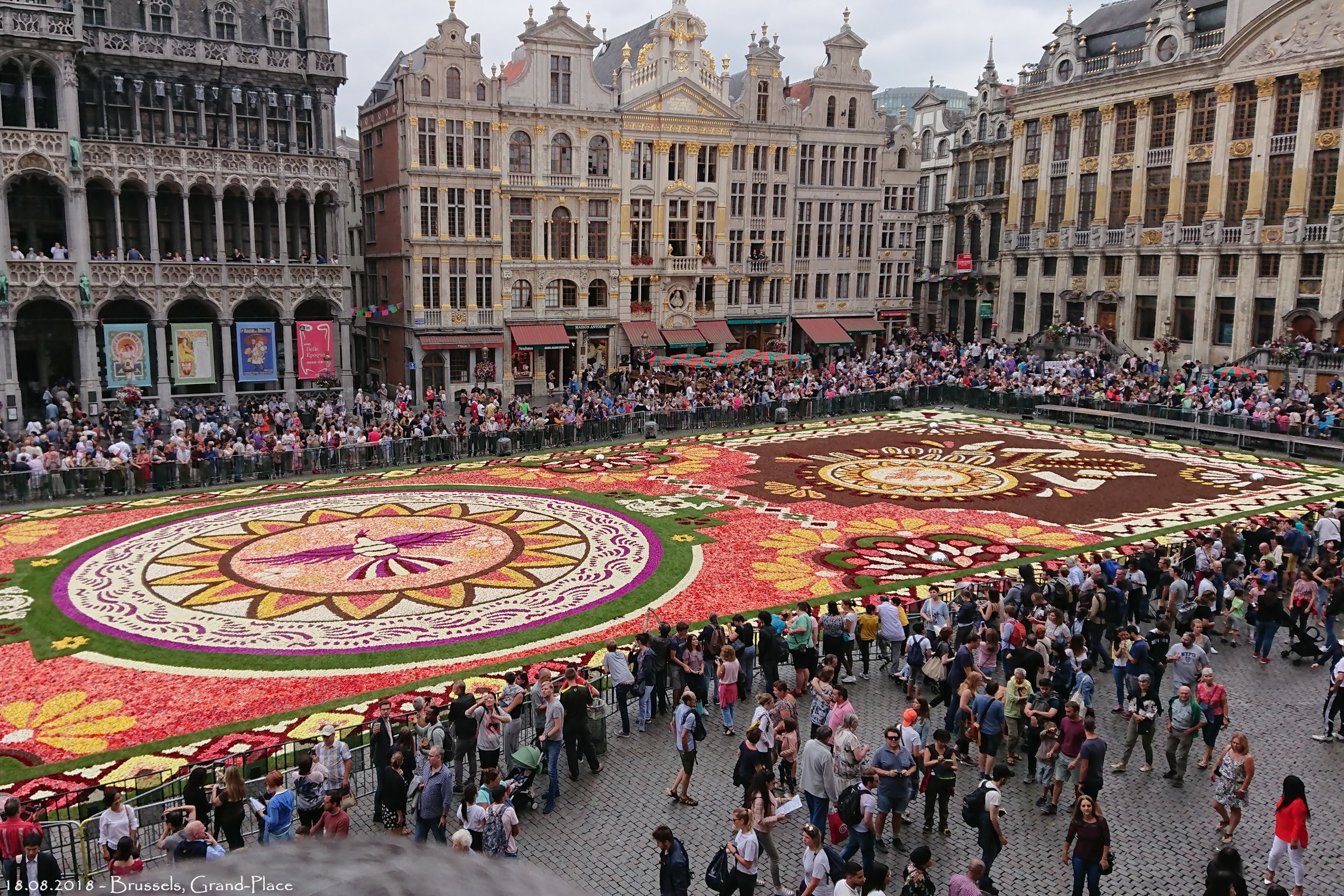 18.08-20-Brussels, Grand-Place.jpg