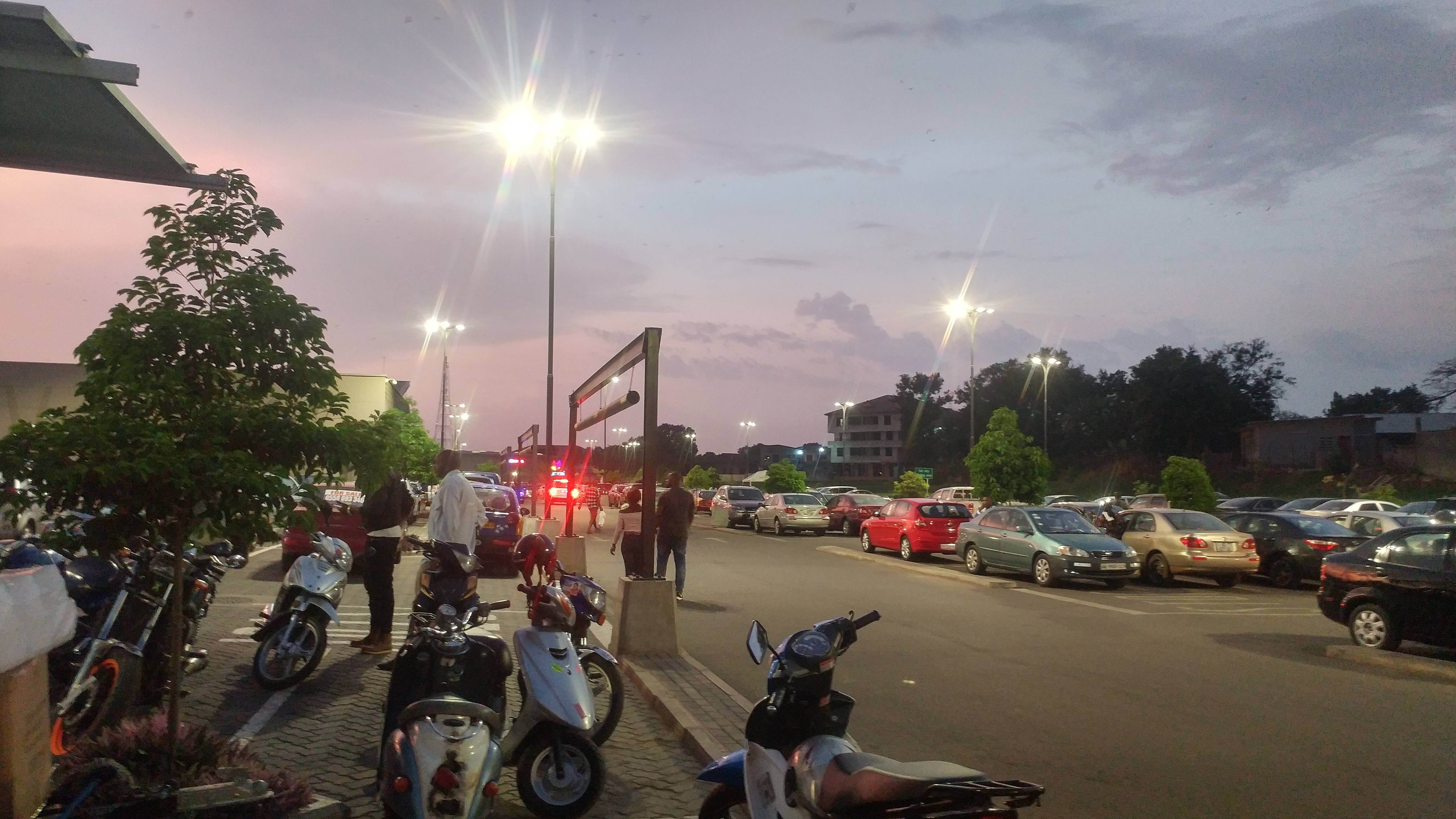 0304181829a_HDR.jpg