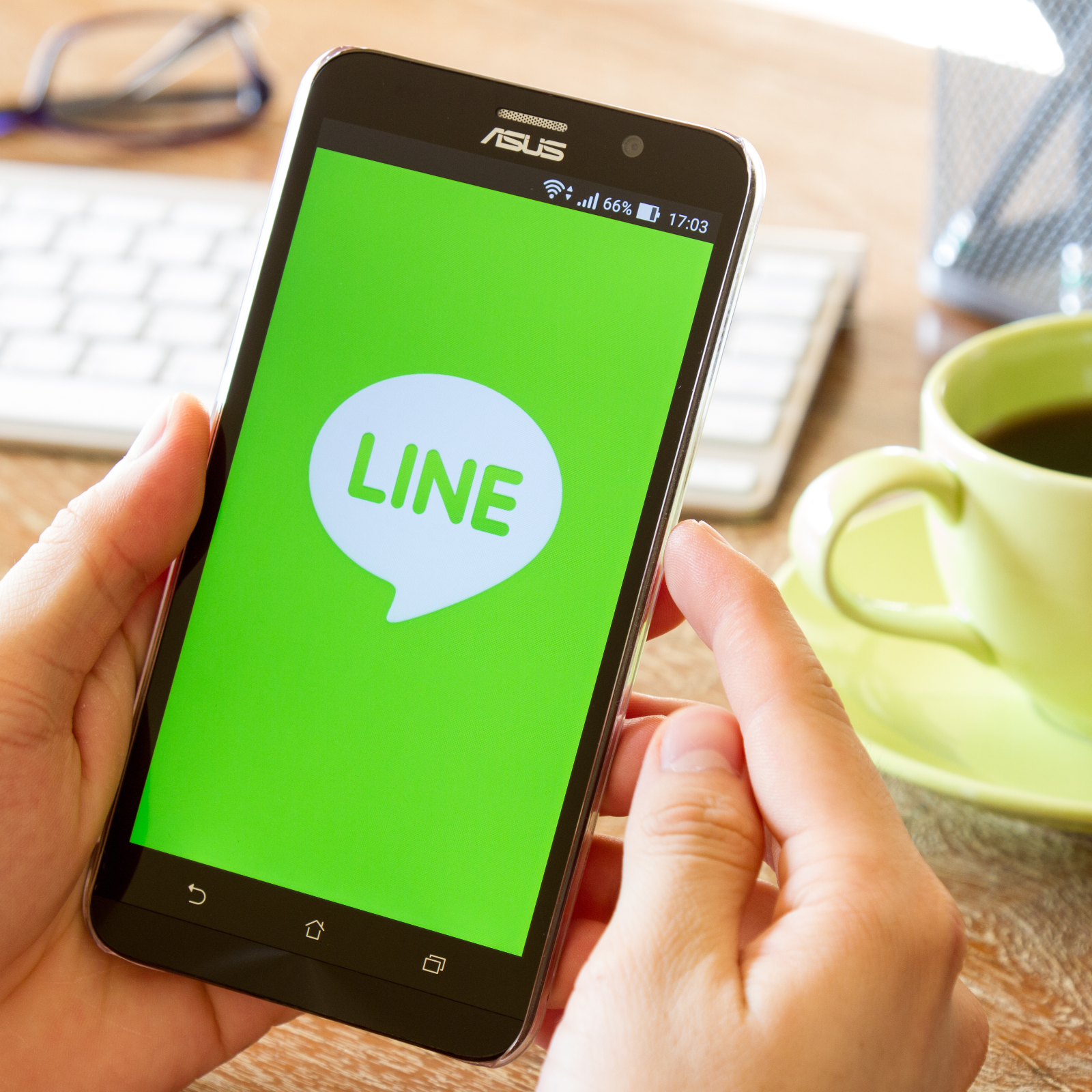 Сайт japan line. Японский line. Line Япония. Callexchange.