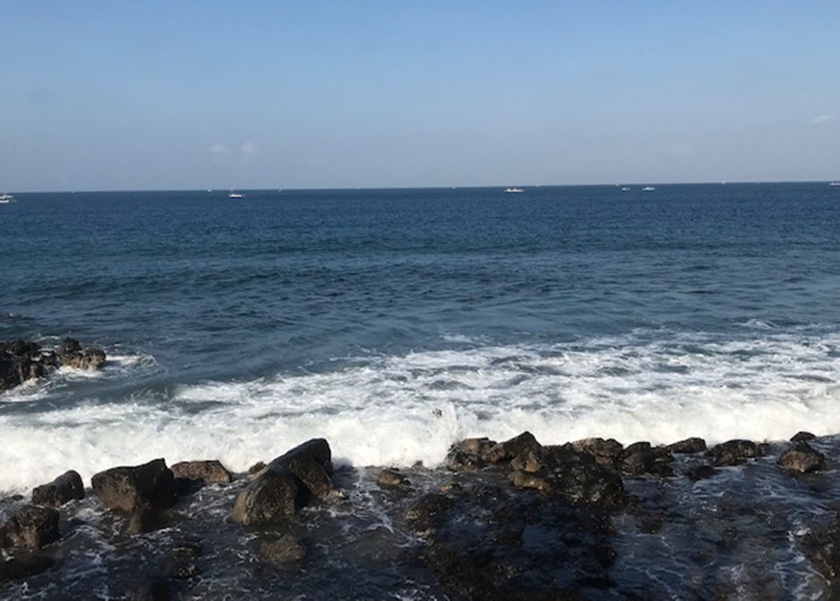 Pantai Senggigi_04.jpg
