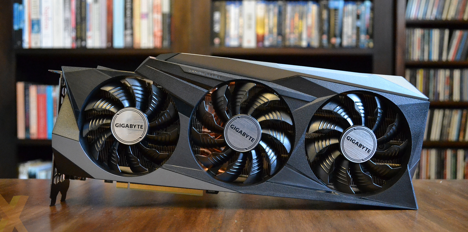 Gigabyte AORUS GeForce RTX 3090 Master (3).jpg