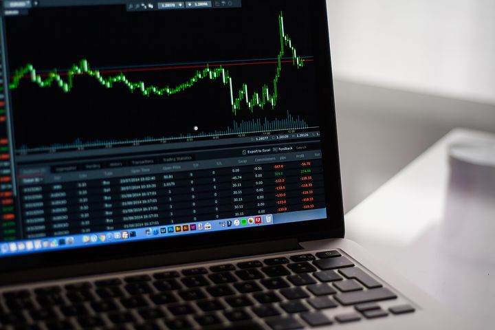 stock-market-2616931__480.jpg