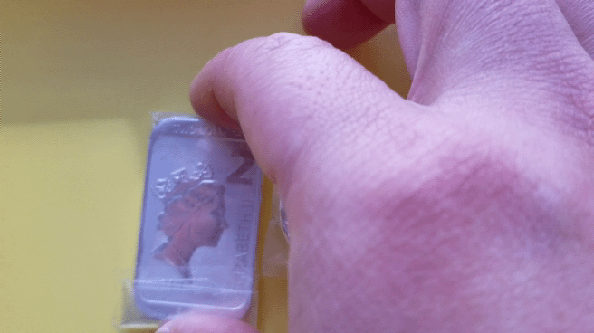 5b2f0327accc4654270518.gif